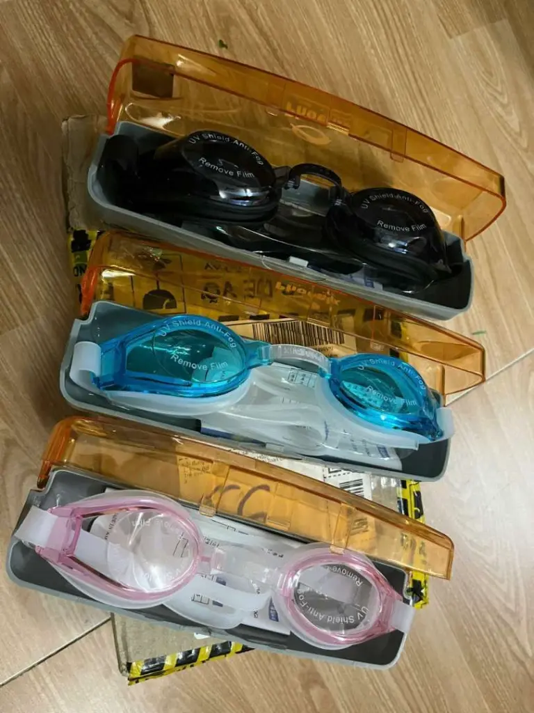 668 Kính 20411.jfif.webp