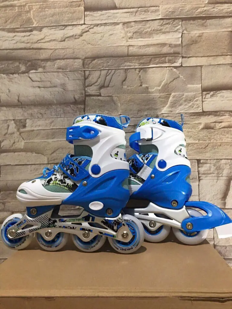 624 Giày trượt 906 l1 (1).webp